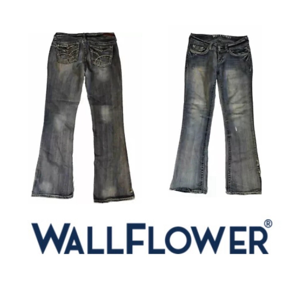 Wallflower - Authentic Denim - Women's - Size 7  (30X29) Blue Jeans Stretch FLAW